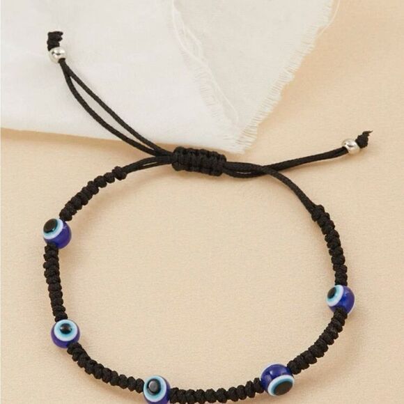 5/$25 Evil Eye 🧿 String Bracelet - Picture 5 of 6